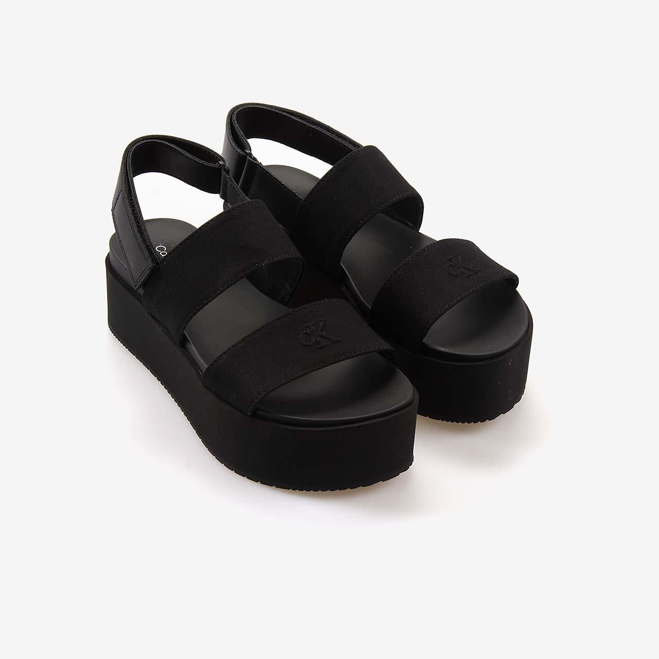 Calvin Klein Kadın Dolgu Topuk Sandalet YW0YW01788