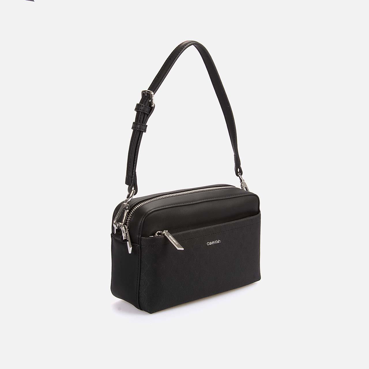 Calvin Klein Kadın Siyah Omuz Çantası 