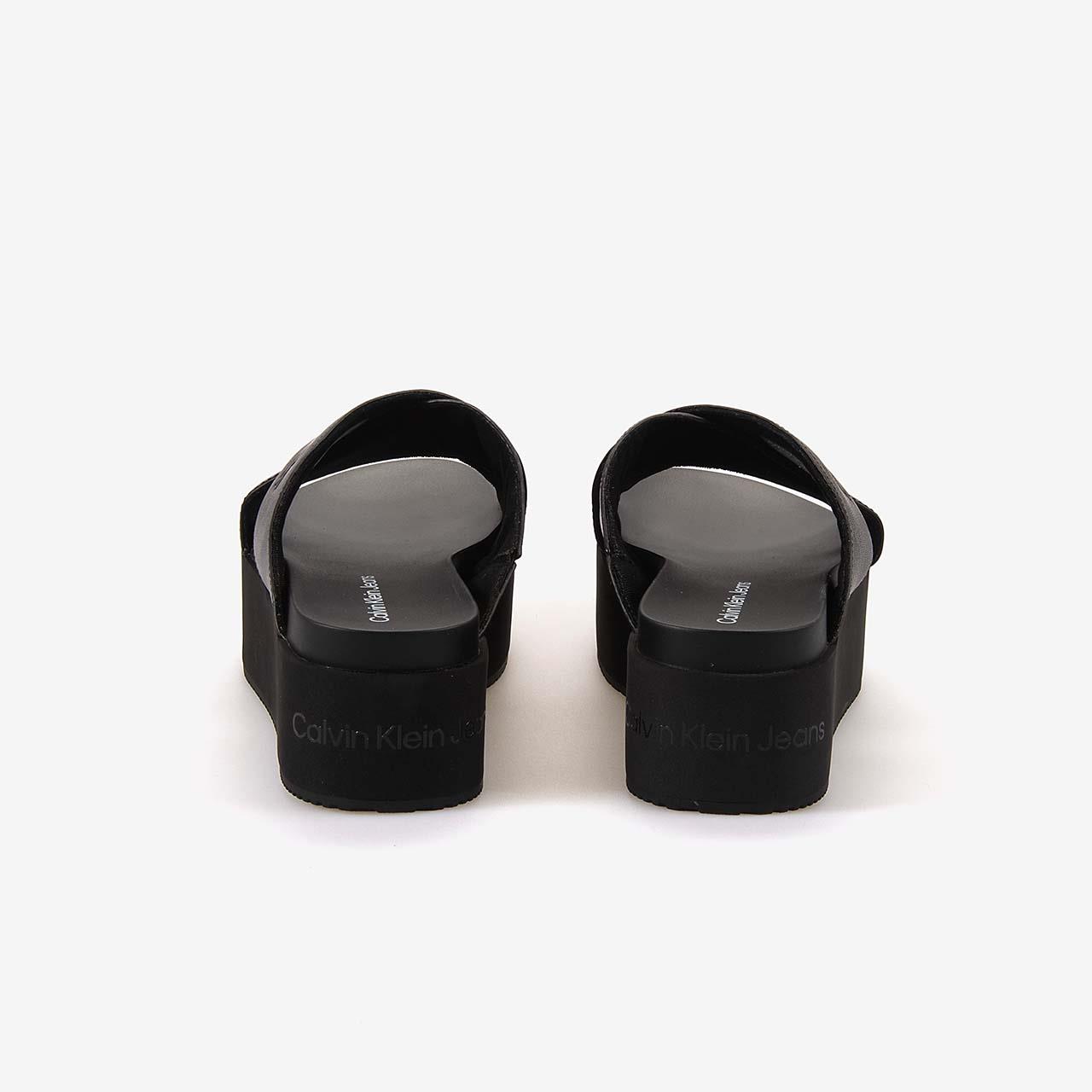 Calvin Klein Kadın Dolgu Taban Terlik YW0YW01349