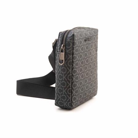 Calvin Klein Kadın Siyah Omuz Çantası 