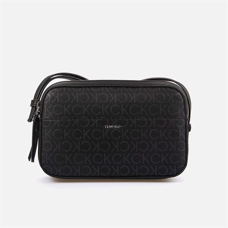 Calvin Klein Kadın Siyah Omuz Çantası 