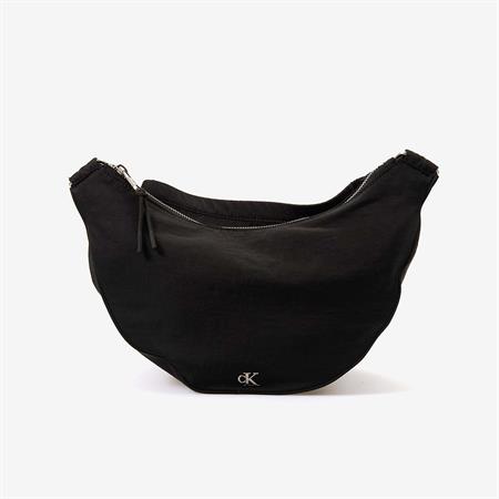Calvin Klein Kadın Siyah Omuz Çantası LV04K3095G