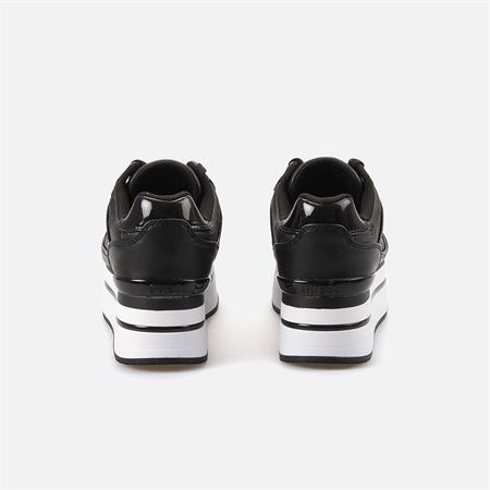 Guess Kadın Vegan Siyah Spor & Sneaker Ayakkabı