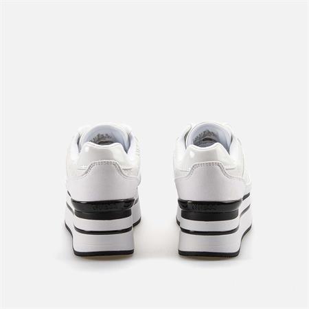 Guess Kadın Vegan Beyaz Spor & Sneaker Ayakkabı