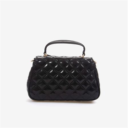 Guess Kadın Kapitoneli Kadın Siyah Omuz Çantası HWTG9673190