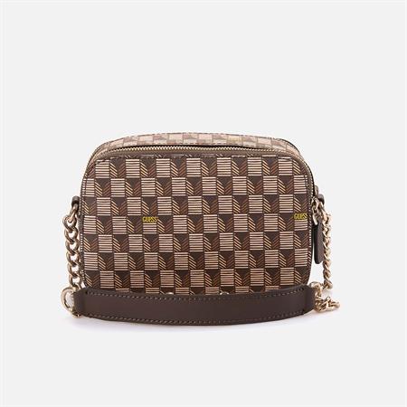 Guess Kadın Vegan Kahverengi Omuz Çantası 