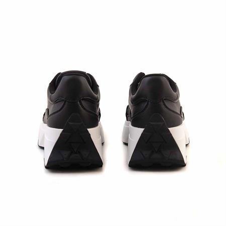 Guess Kadın Vegan Siyah Spor & Sneaker Ayakkabı