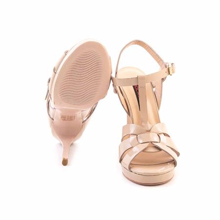 Mocassini Kadın Rugan Deri Kösele Taban Bej Parlak Gece & Abiye Sandalet