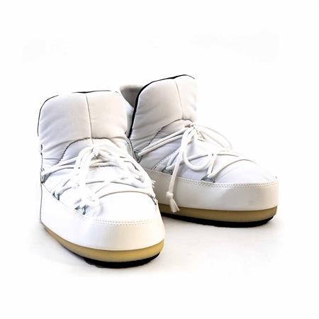 Moonboot Kadın Dolgu Taban Beyaz Kar Botu Çizme
