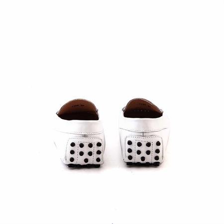 Rouge Kadın Rugan Deri Kauçuk Taban Beyaz Parlak Babet Ayakkabı