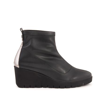 Rouge Kadın Hakiki Deri Kauçuk Taban Siyah Günlük Bot