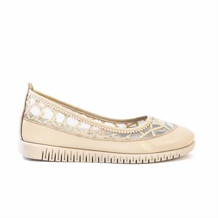 Rouge Kadın Hakiki Deri Kauçuk Taban Bej Babet Ayakkabı