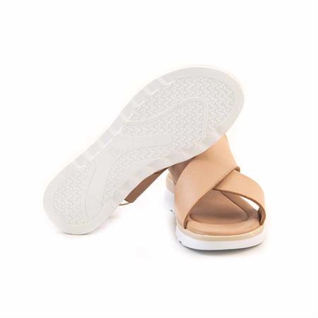 Rouge Kadın Hakiki Deri Kauçuk Taban Bej Sandalet 