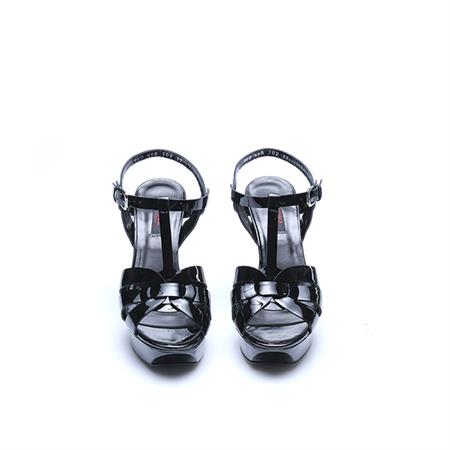 Rouge Kadın Rugan Deri Neolit Taban Siyah Gece & Abiye Ayakkabı