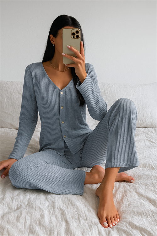 BLUE DÜĞMELİ FİTİLLİ PİJAMA TAKIMI
