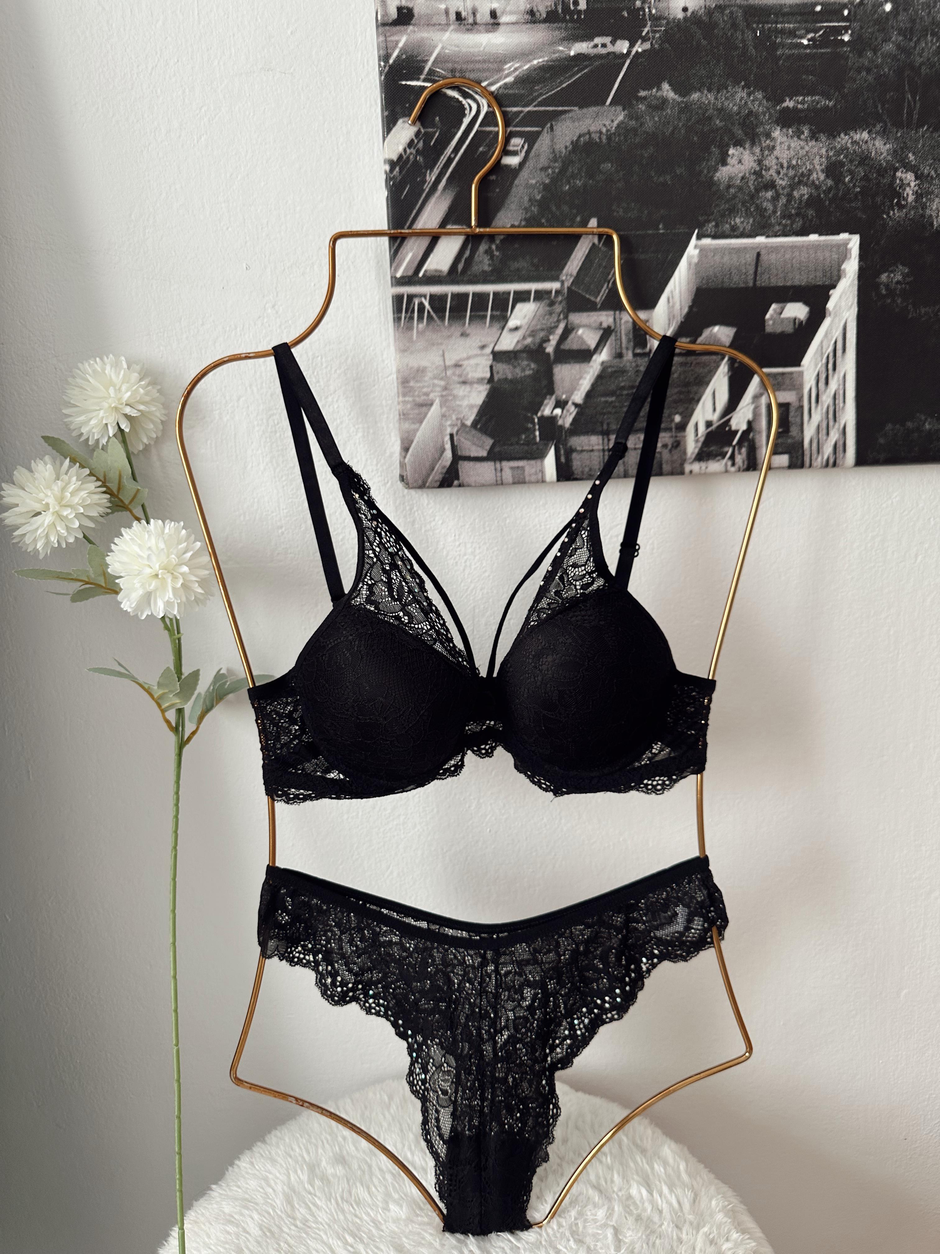 HERA TAŞLI DANTELLİ PUSH UP İÇ ÇAMAŞIRI TAKIMI  SİYAH