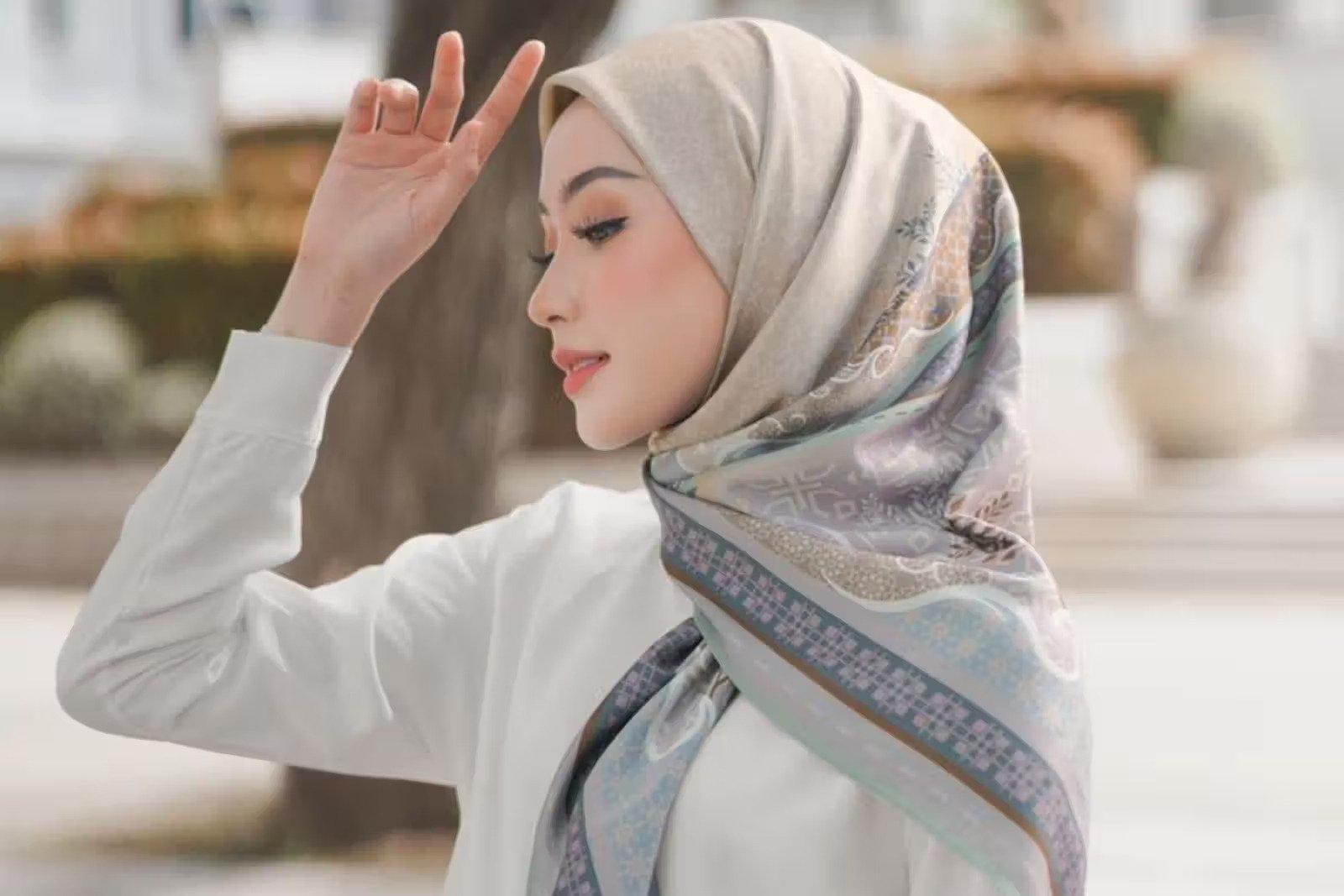Başörtü Mıknatısı Nedir? Nasıl Kullanılır?