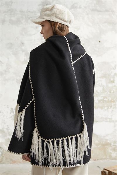 Alira Atkılı Kaşe Siyah Ceket