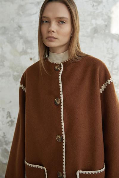 Alira Atkılı Kaşe Taba Ceket