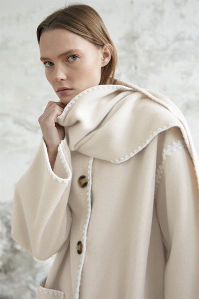 Alira Atkılı Kaşe Taş Ceket