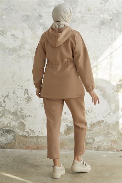 Ariesa Stone-Embellished Drawstring Camel Scuba Set