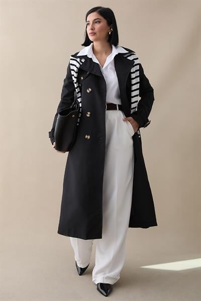 Arkası Zincir Detay Siyah Trençkot