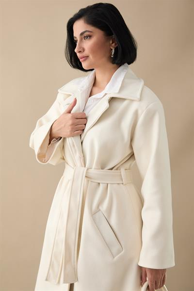 Astarlı Gizli Patlı Kuşaklı Krem Kaşe Kaban