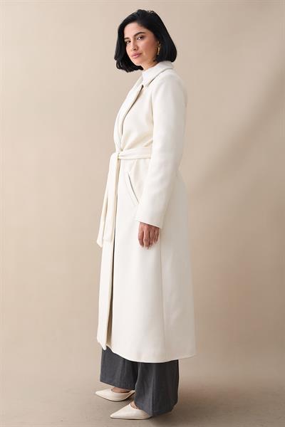 Astarlı Kaşe Kruvaze Krem Kaban