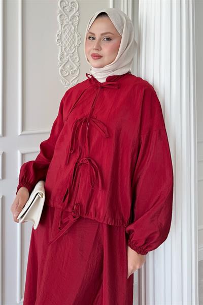 Bağ Detay Etekli Kırmızı Takım