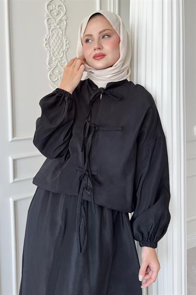 Bağ Detay Etekli Siyah Takım