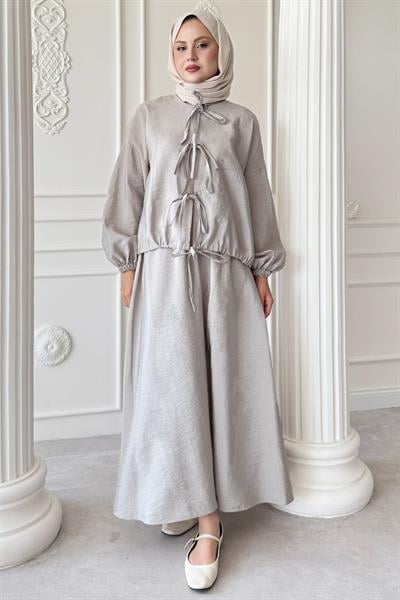 Bağ Detay Etekli Taş Takım