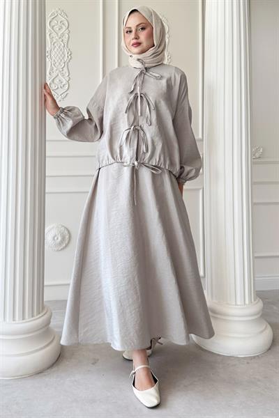 Bağ Detay Etekli Taş Takım