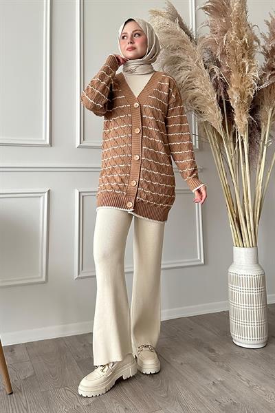 Baklava Desen Çizgili Camel Triko Hırka