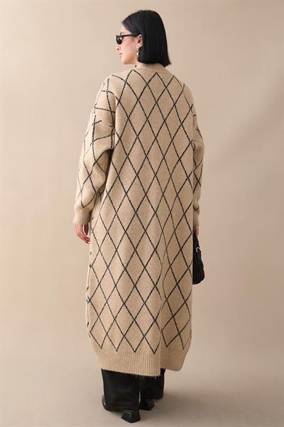 Baklava Desen Uzun Bej Triko Hırka