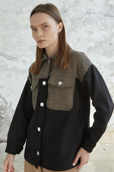 Balıksırtı Desenli Cepli Kaşe Camel Ceket