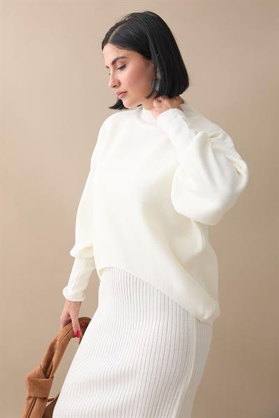 Balon Kollu Elbiseli Beyaz Triko Takım