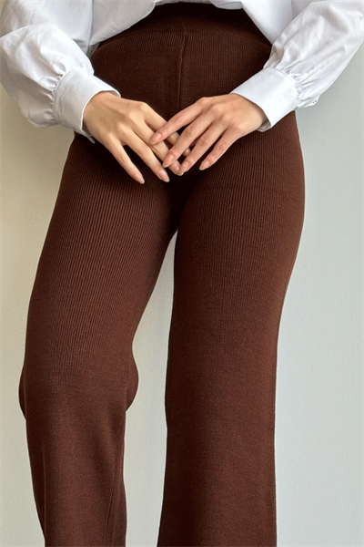 Basic Acı Kahve Triko Pantolon
