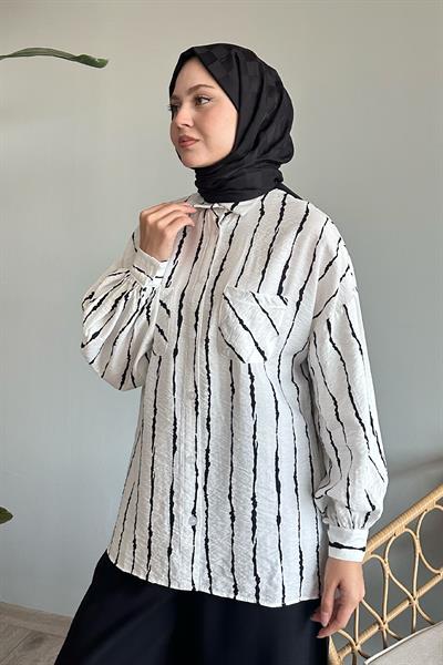 Batik Şeritli Salaş Beyaz Gömlek