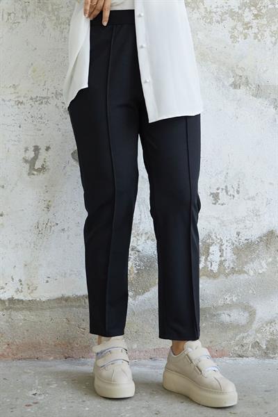 Beli Fermuarlı Çimalı Pantolon - Siyah