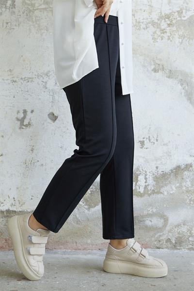 Beli Fermuarlı Çimalı Pantolon - Siyah