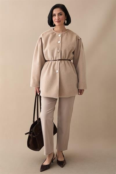 Beli Lastikli Kaşe Bej Kaban