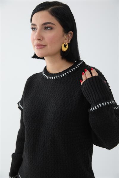 Biye Detay Şardonlu Kazak Siyah