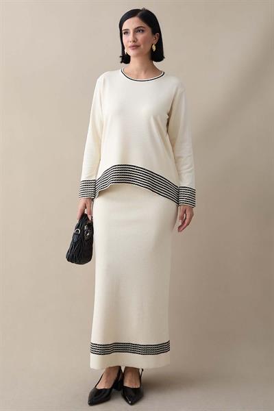 Biye Şeritli Etekli Ekru Takım