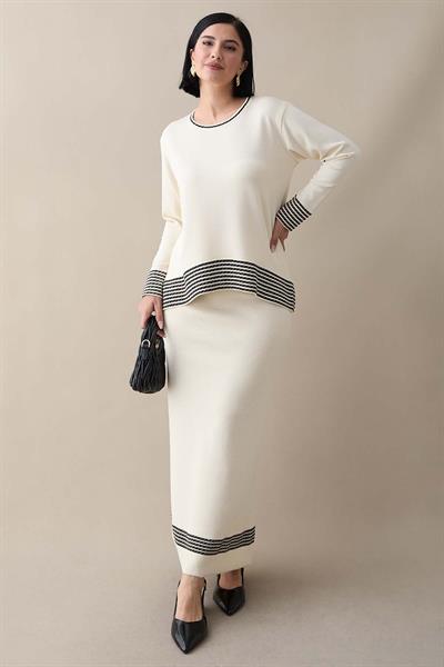 Biye Şeritli Etekli Ekru Takım