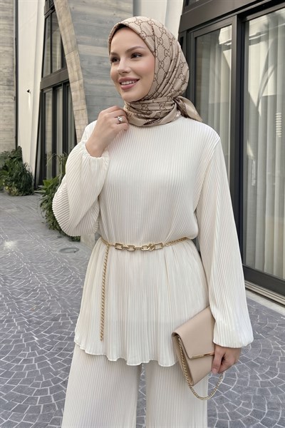 Bol Pantolonlu Piliseli Şifon Krem Takım