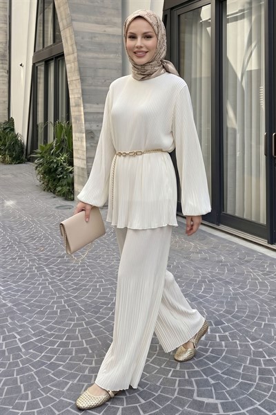 Bol Pantolonlu Piliseli Şifon Krem Takım