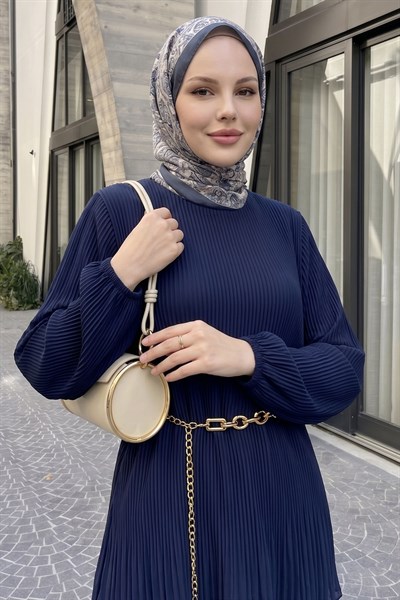 Bol Pantolonlu Piliseli Şifon Lacivert Takım