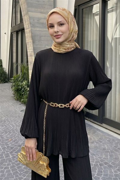 Bol Pantolonlu Piliseli Şifon Siyah Takım