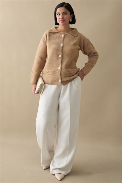 Boncuk Cep Detaylı Camel Hırka