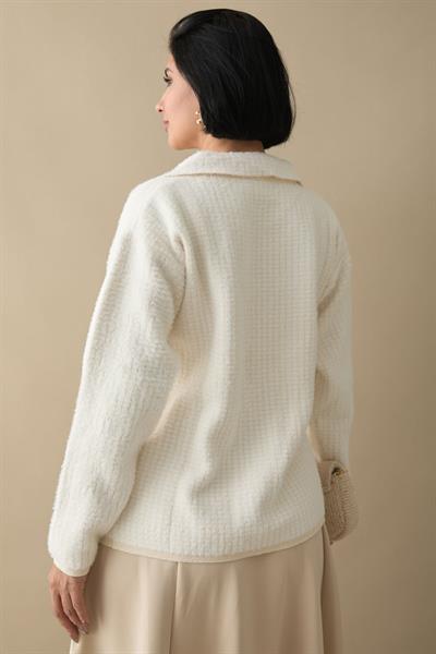 Boncuk Cep Detaylı Ekru Hırka